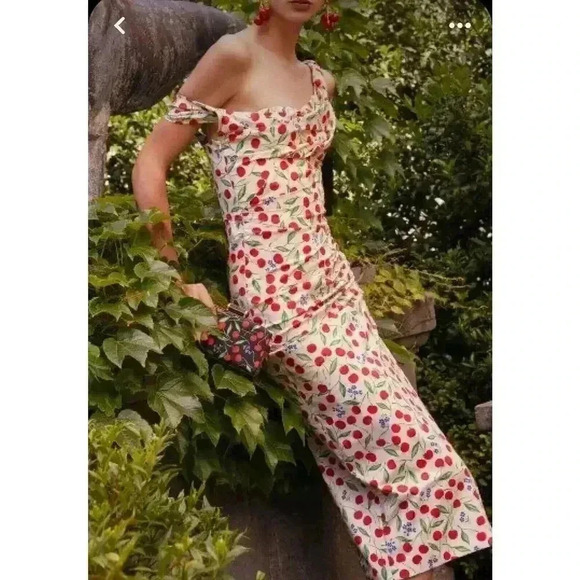 Carolina Herrera Cherry Print Off Shoulder Midi Dress 6 S Drape Designer Runway - Picture 7 of 16